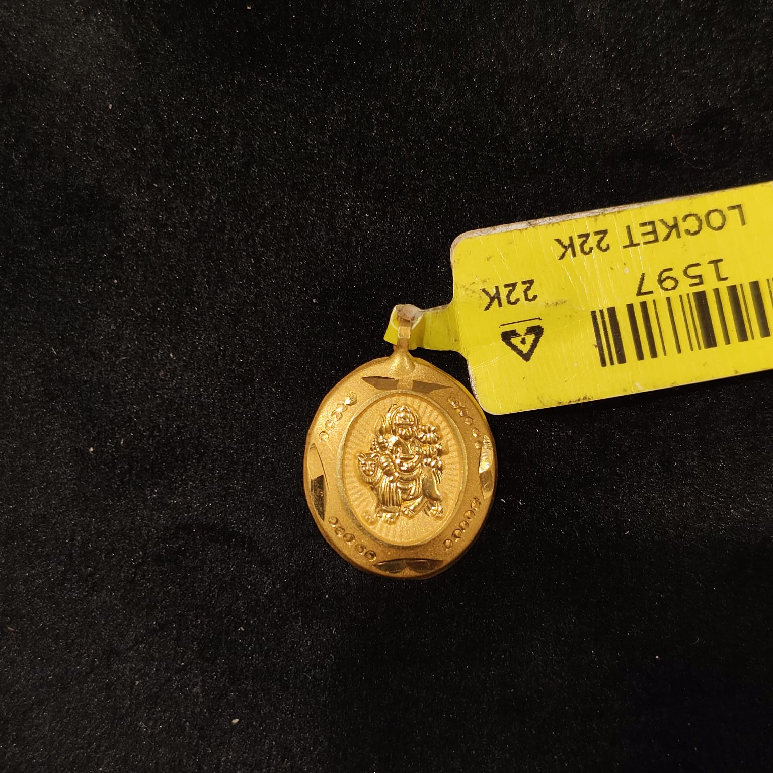 LOCKET 22K