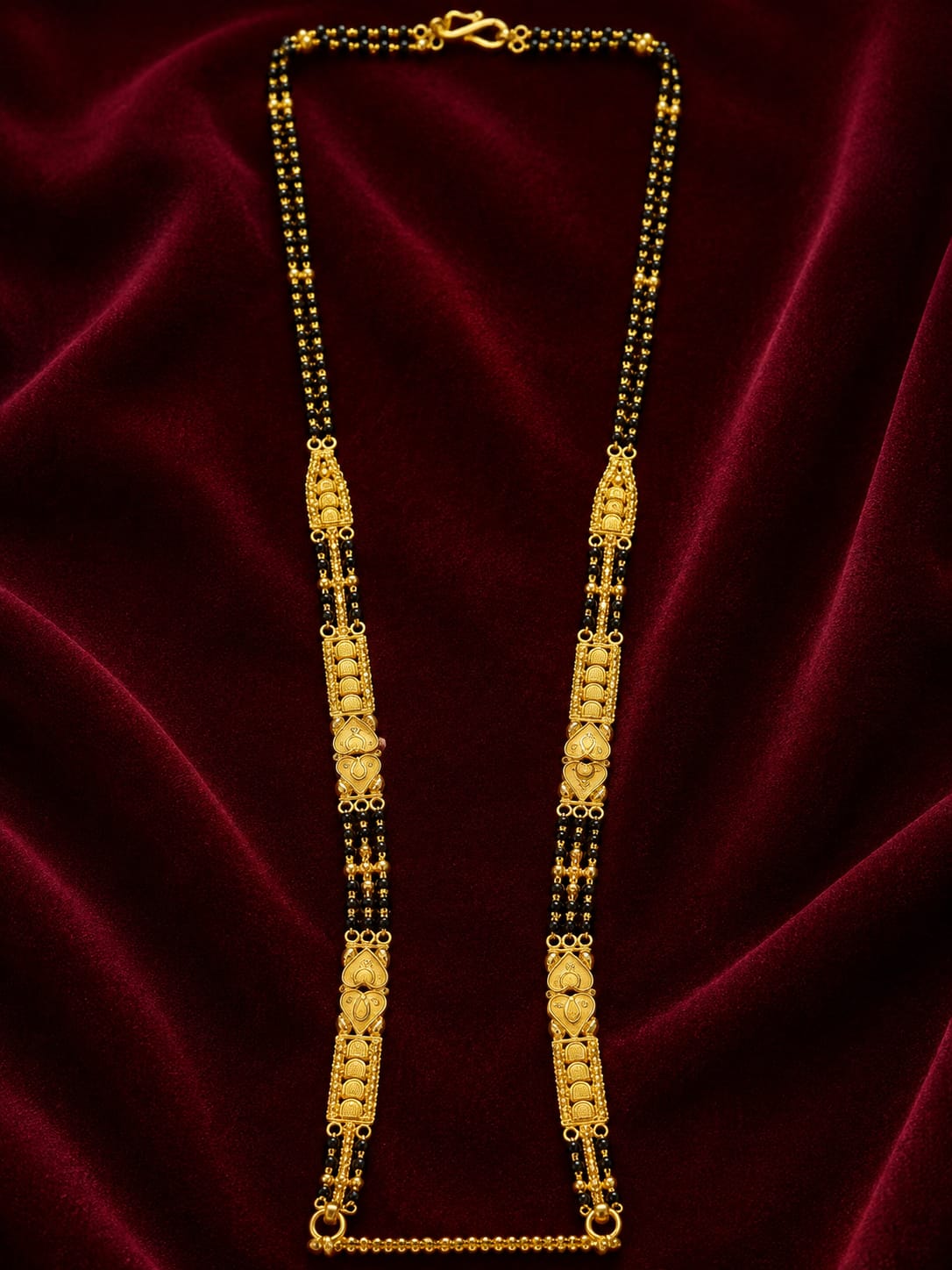 SHORT MANGLASUTRA 18K