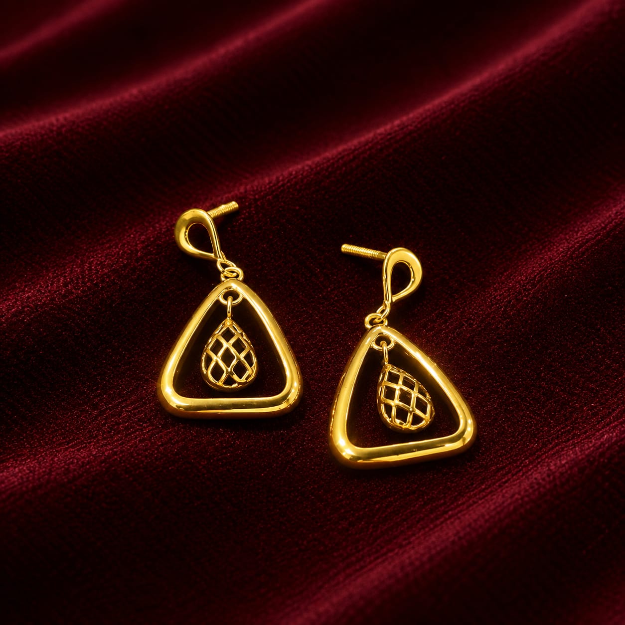 EARING 18K
