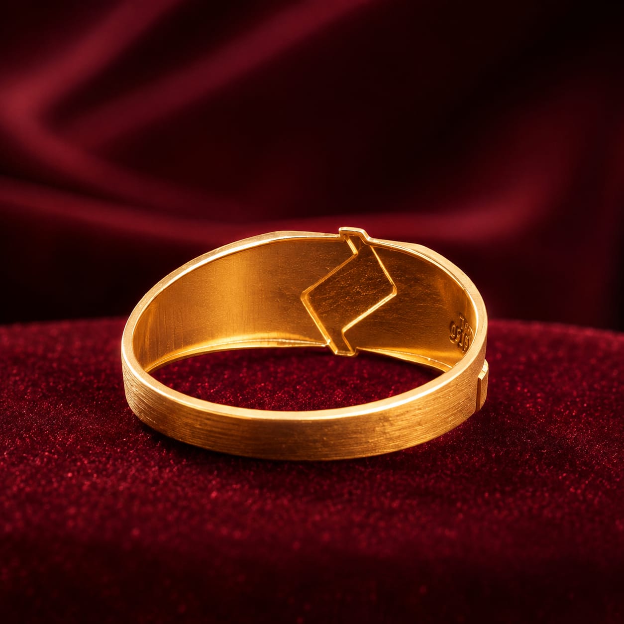 RING 18K